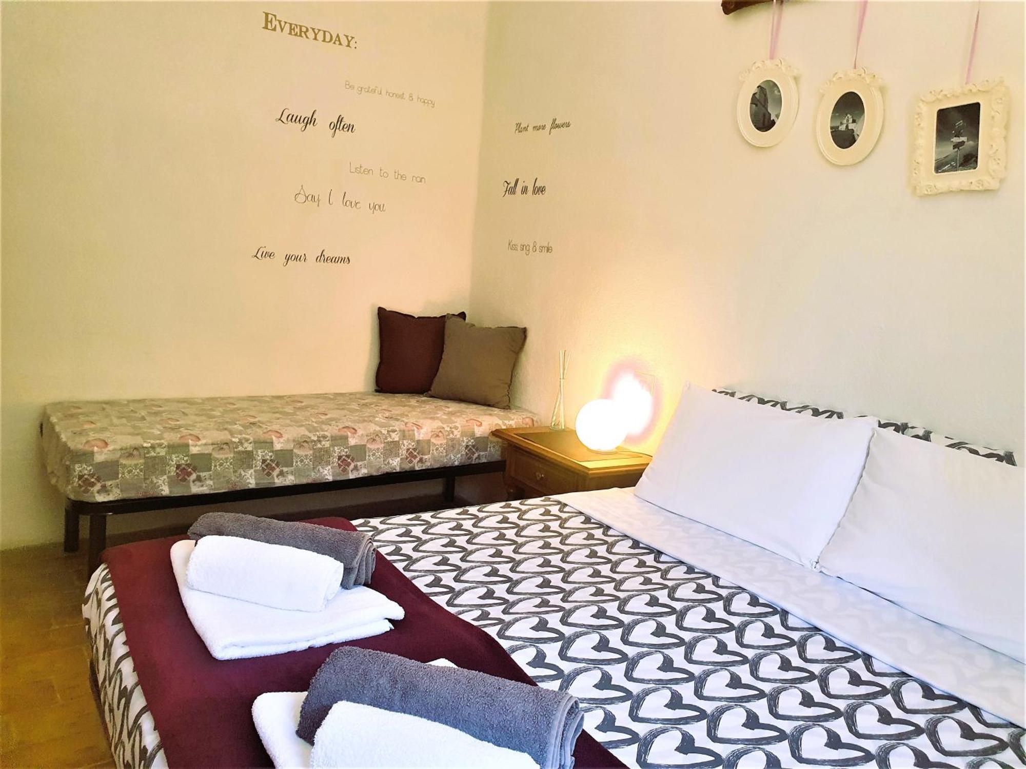 Le Ginestre Guesthouse אסיסי חדר תמונה